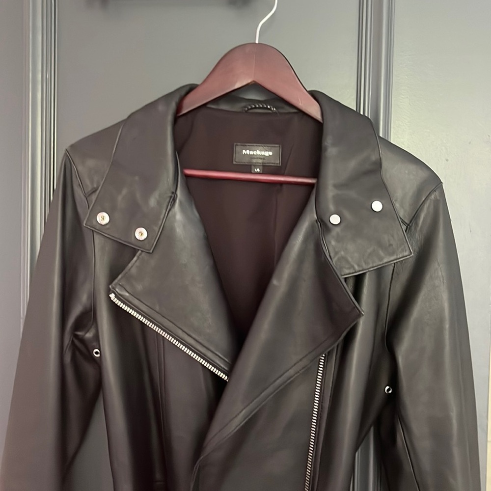 Mackage Abigail Calfskin belted leather jacket, size L. Made in Montreal.